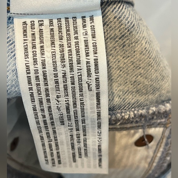 Abercrombie and Fitch Acid Wash Denim Mini Skirt Size 2 - Picture 8 of 10